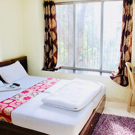 Akshara Residency Hotel Mumbai Exterior foto