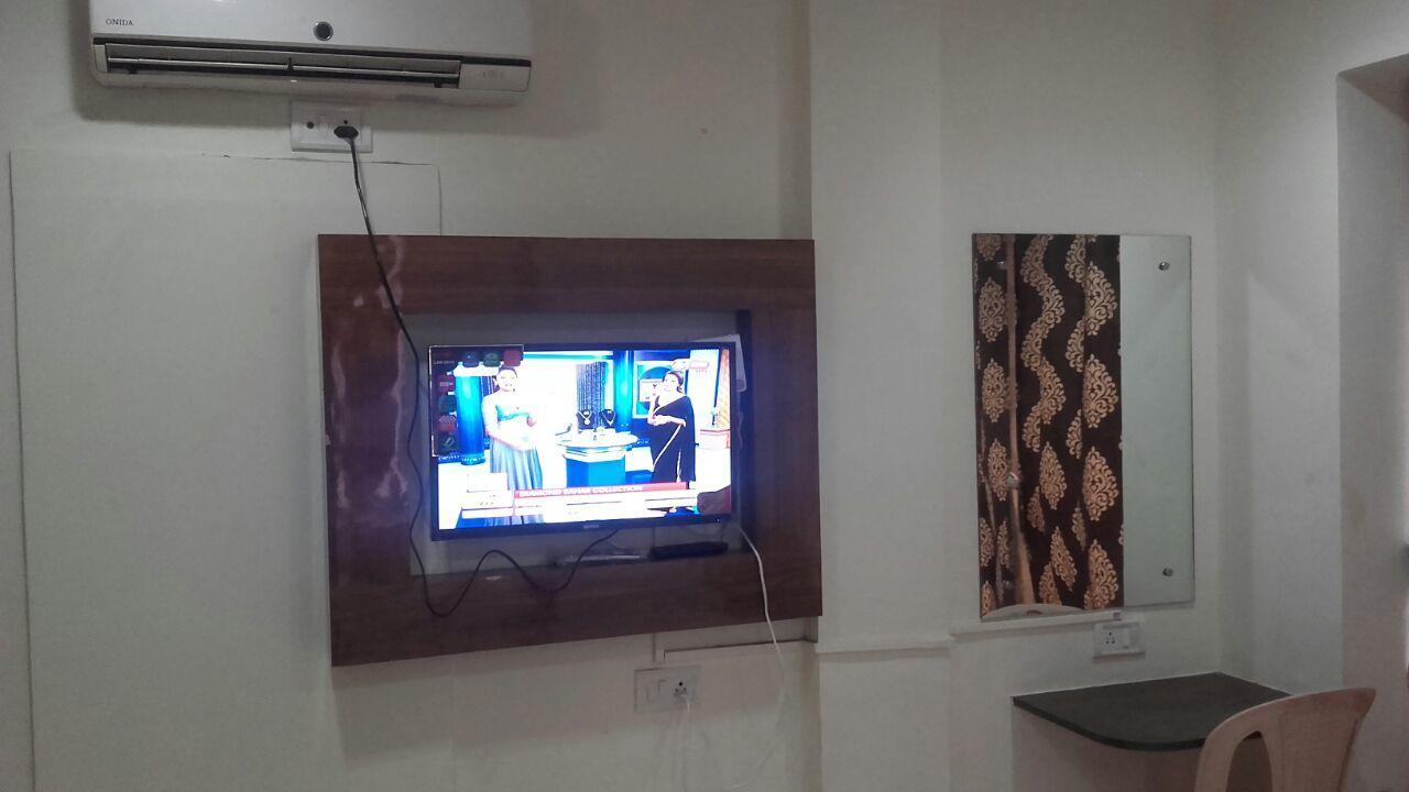 Akshara Residency Hotel Mumbai Exterior foto