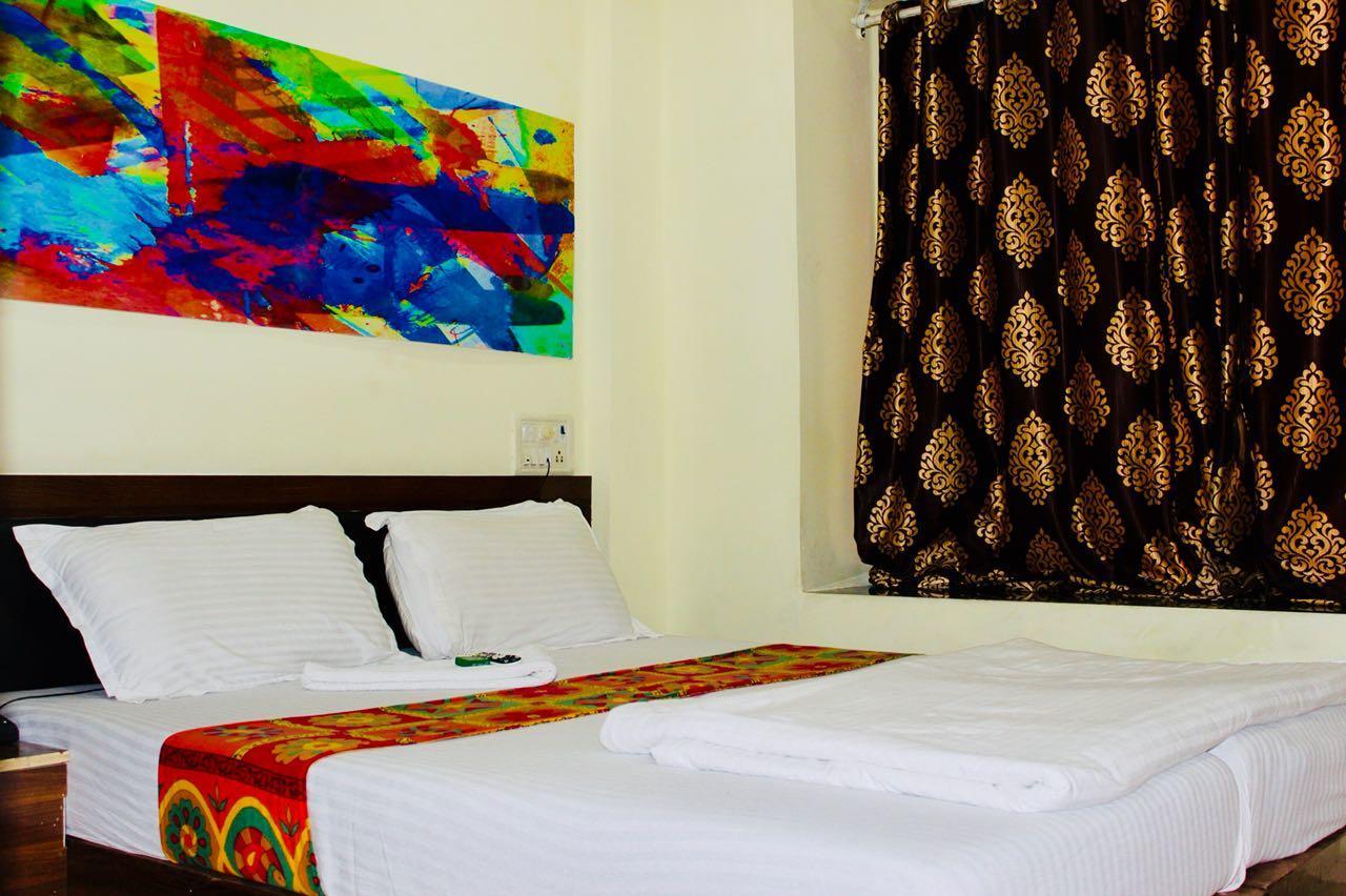 Akshara Residency Hotel Mumbai Exterior foto